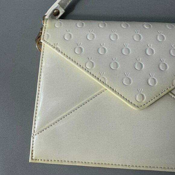 NWOT Pandora Ivory Patent Faux Leather Wristlet - Picture 2 of 15